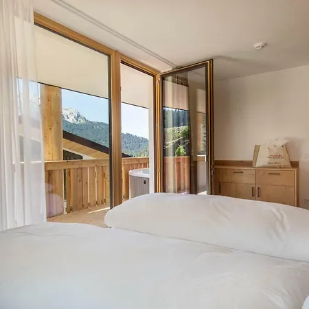 Moseralm Dolomiti Spa Resort Nova Levante Exterior photo